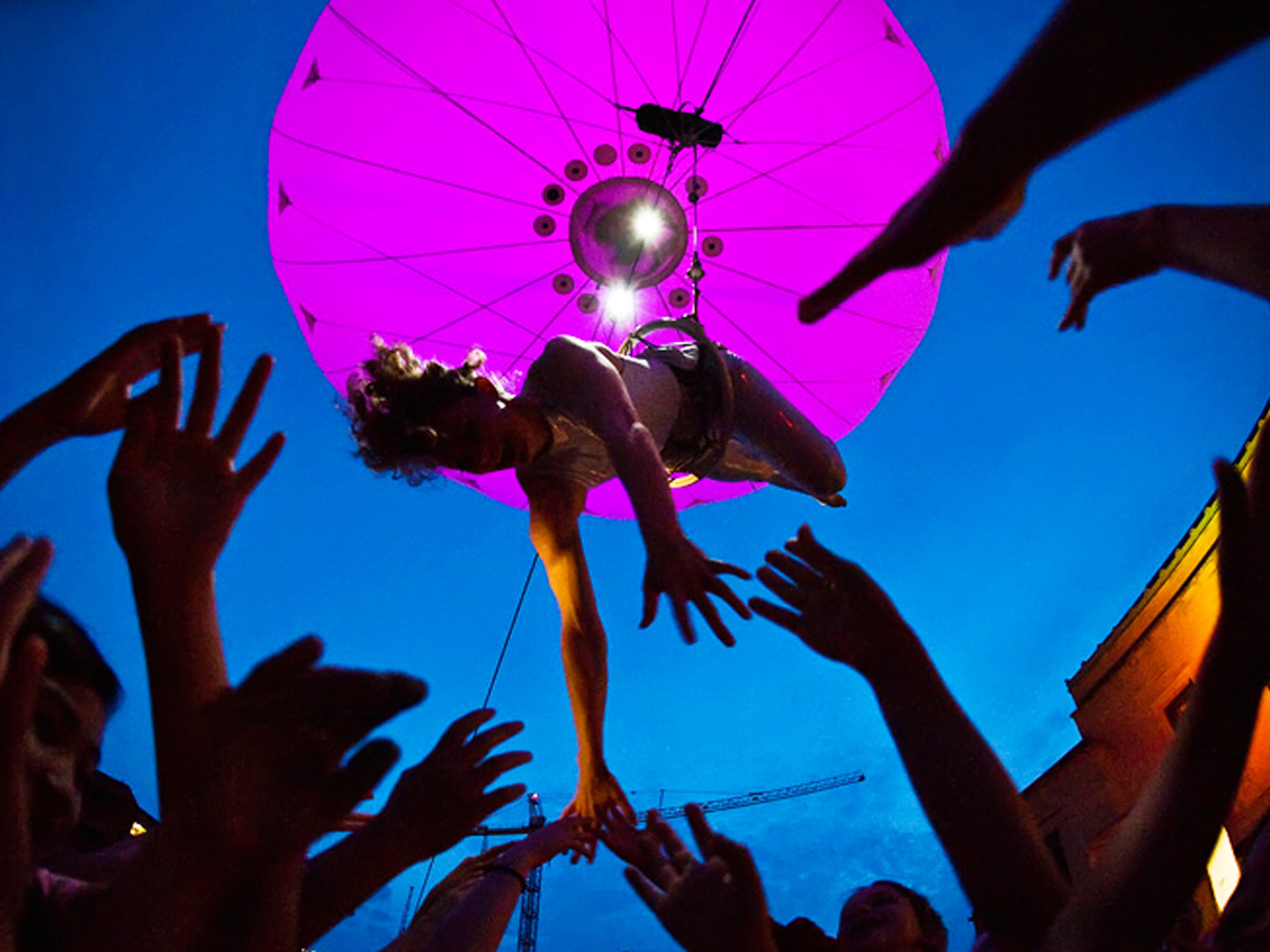 Dansa, acrobàcia, globus, heli, espectacle, aire, esdeveniment, il · luminació, llums