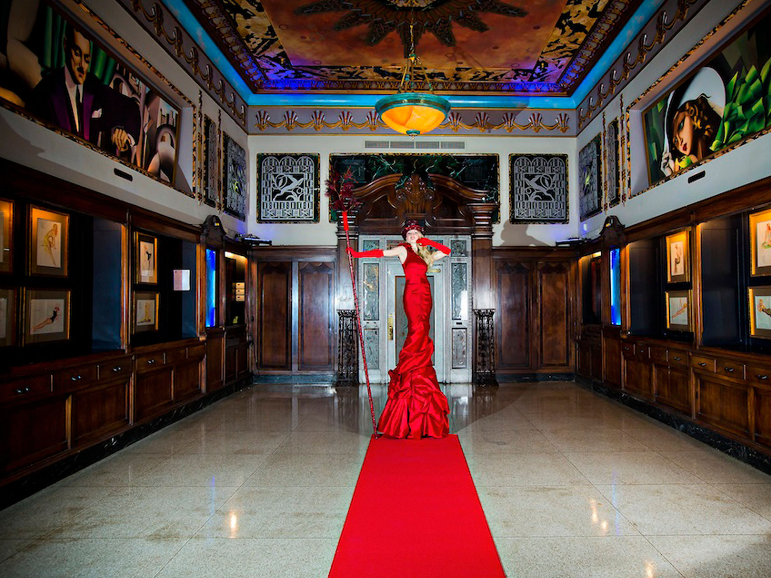 companies organizing events, events Barcelona splash photocall, model, catwalk, red, carpet, rug, red,